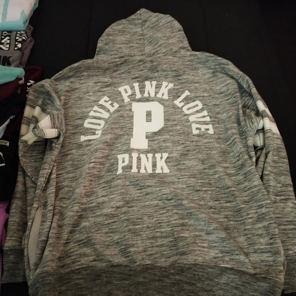 Victoria secret PINK tops - Picture 9 of 16